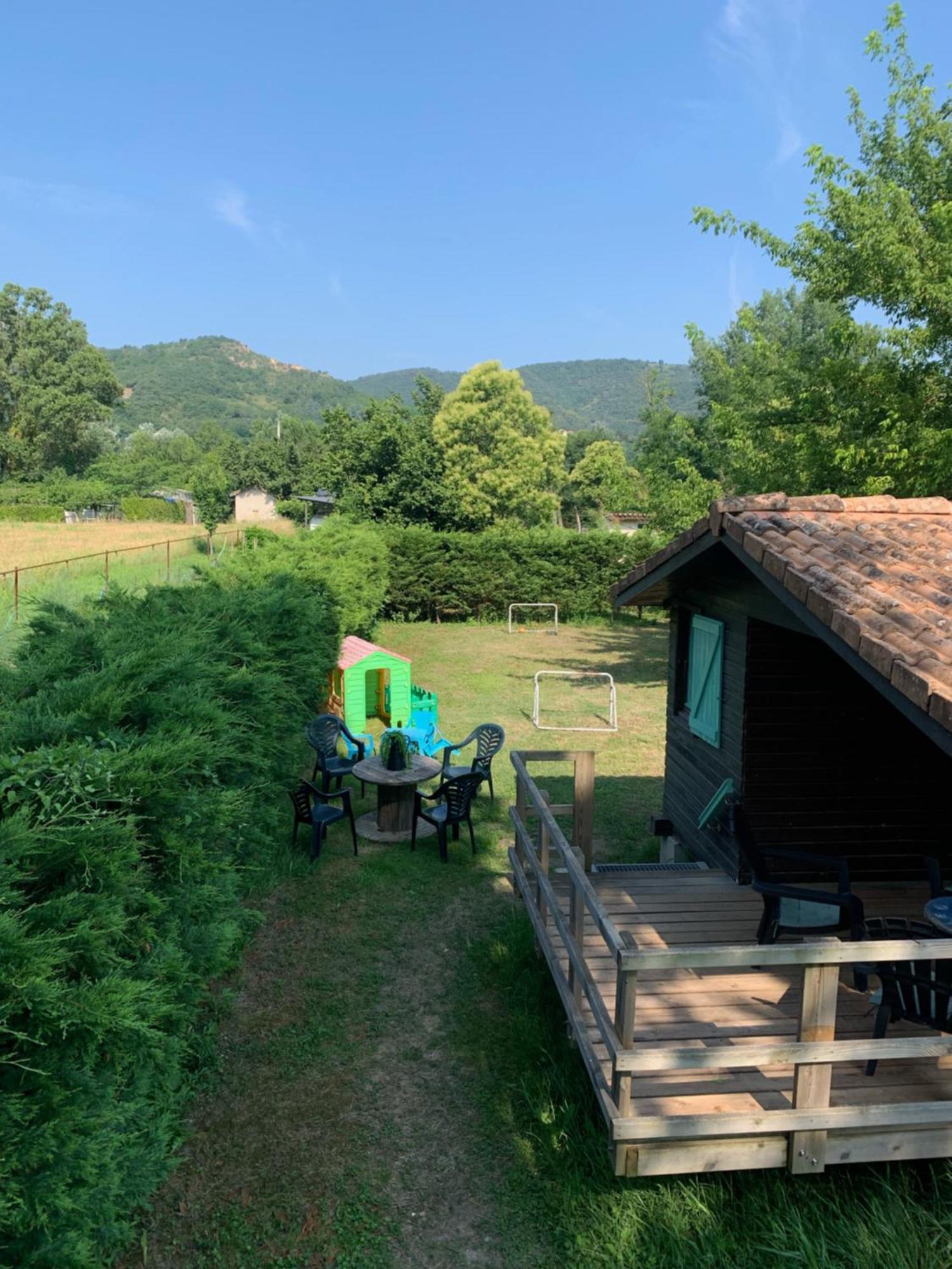 Les Petits Chalets De Dudu La Voulte-sur-Rhone Exteriér fotografie
